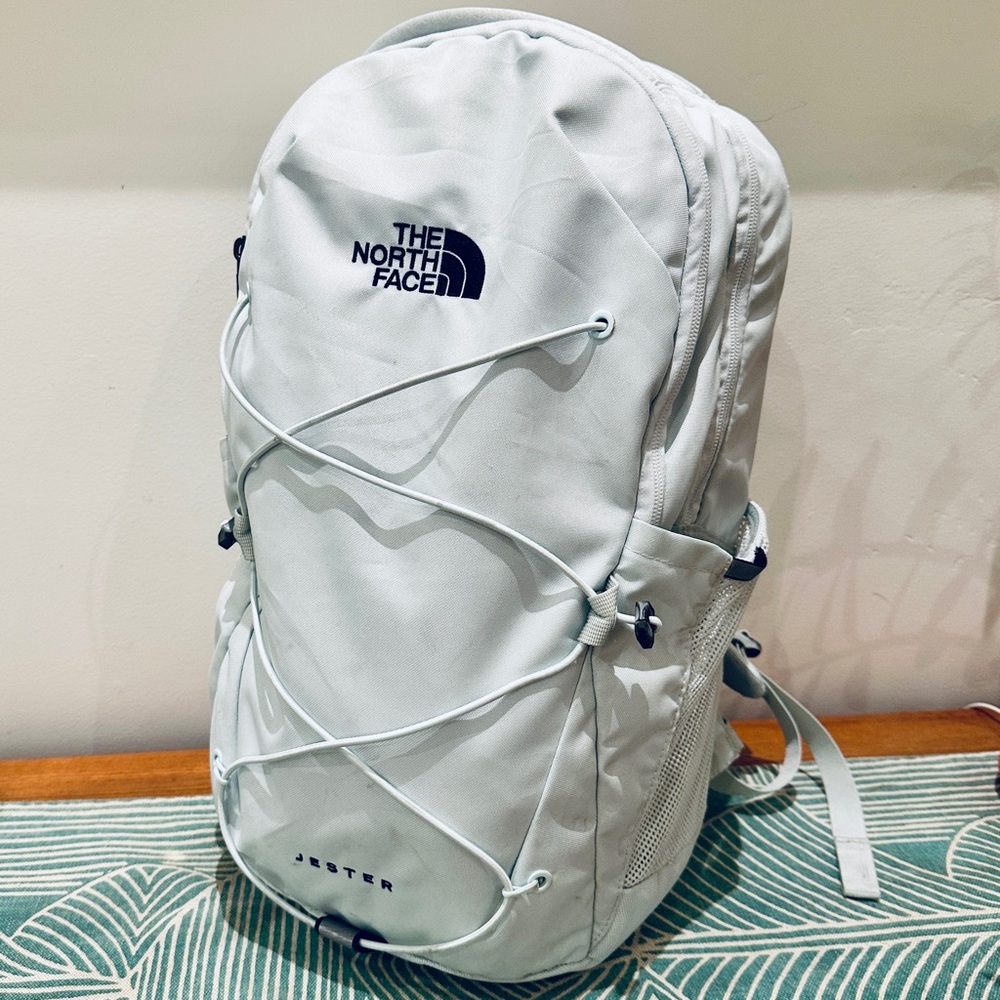 The North Face Jester Ice Blue Women’s Backpack